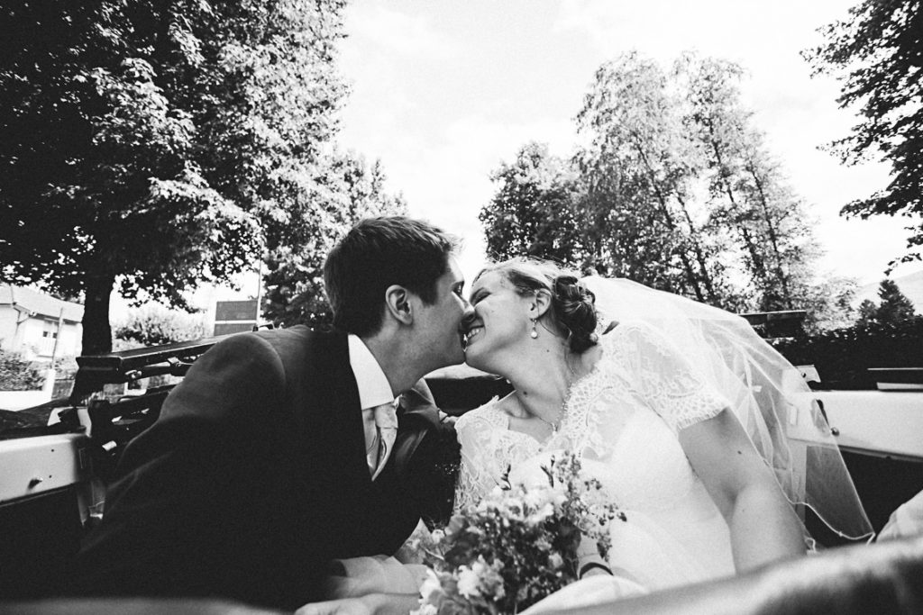 photographe mariage pau - photo de couple noir et blanc - emilie massal