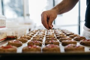 photo entreprise pau - cookies gateau patisserie - emilie massal photographe pau