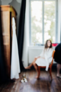 mariage au domaine de lucain, préparatifs, emilie massal photographe