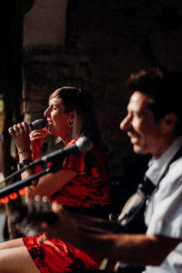 mariage au domaine de lucain, cocktail danse, emilie massal