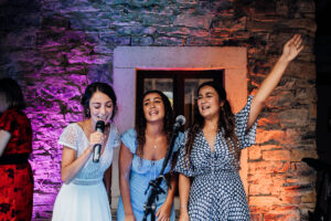 mariage au domaine de lucain, cocktail danse, emilie massal