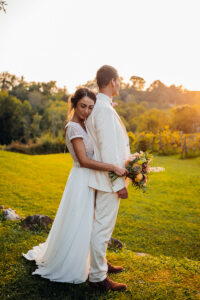 mariage au domaine de lucain, couple, coucher du soleil, emilie massal photographe pau
